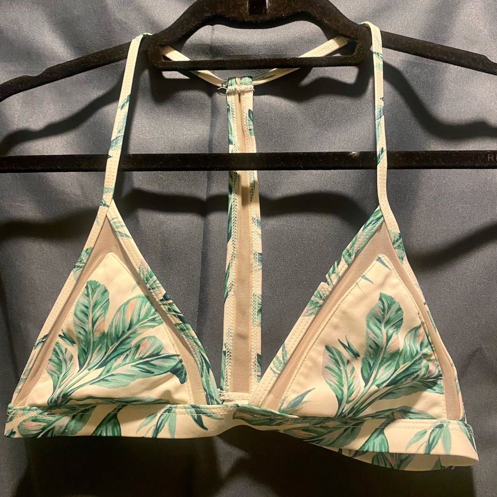 L.A Hearts bikini top